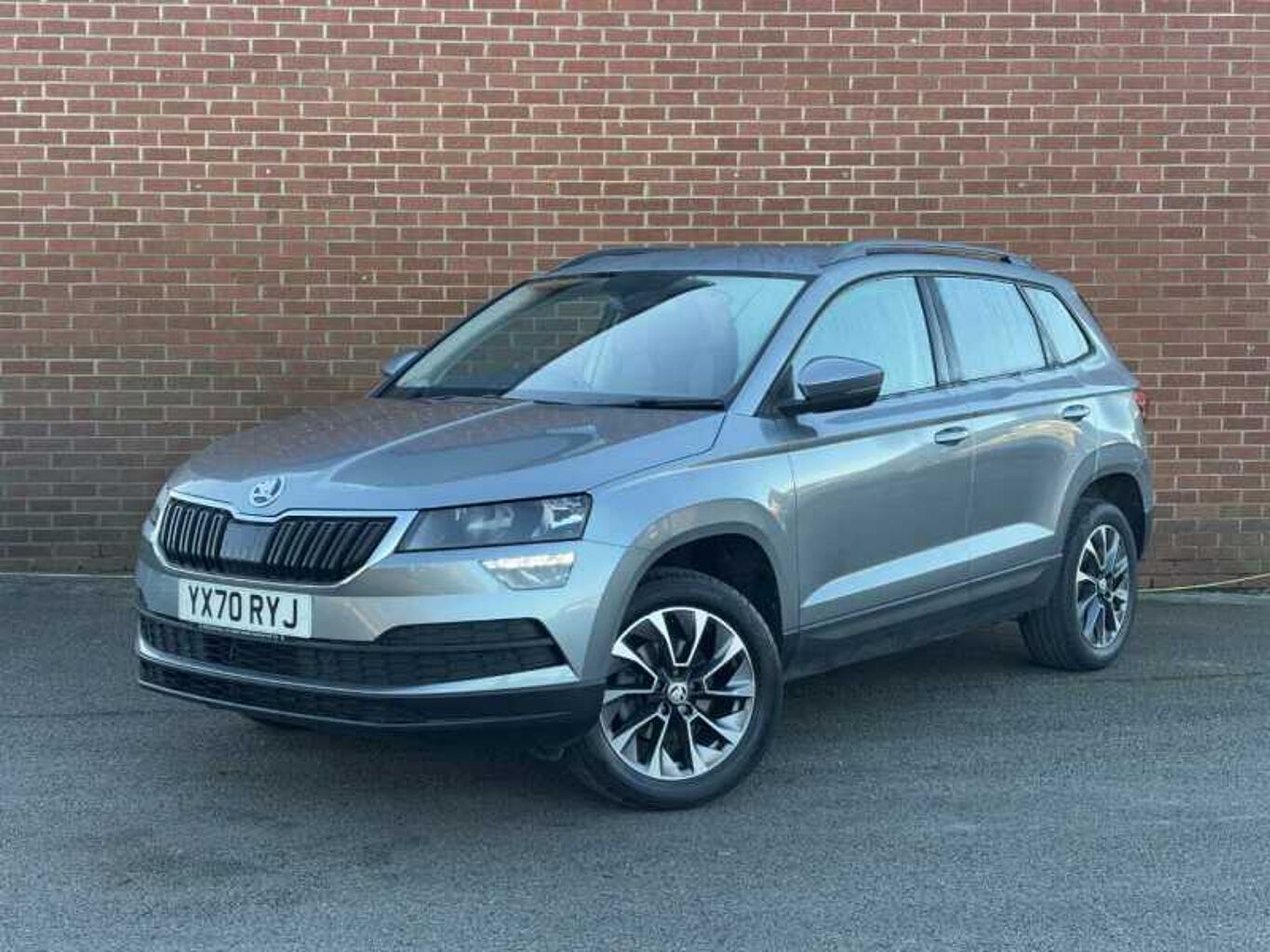 SKODA Karoq SUV 1.0 TSI (116ps) SE Drive